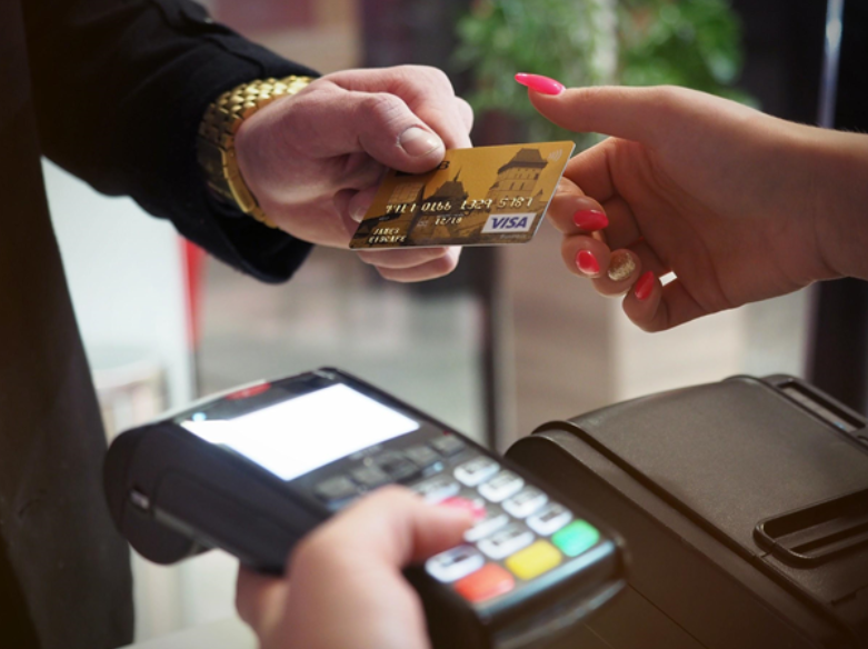 Guide to Credit Card Processing for Restaurants